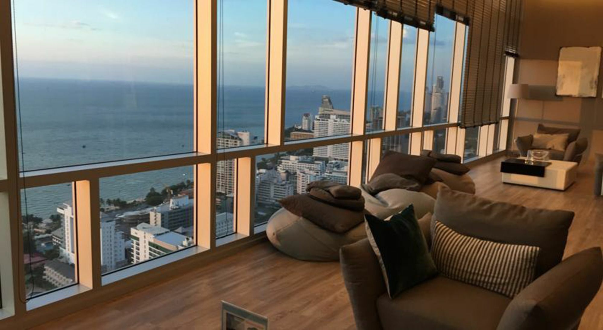 Centric Sea Pattaya By Uplus Exterior photo